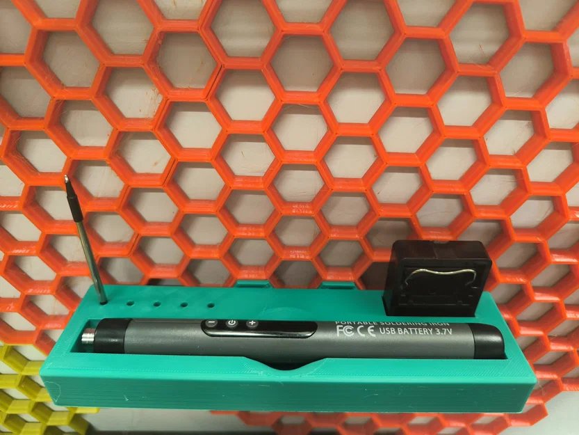 Khay Gá Đỡ Mỏ Hàn USB C200L Cho Honeycomb Storage Wall - Image 3