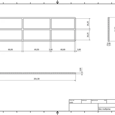 Bloc multiprise (ổ cắm từ UPS Eaton 3S 700)