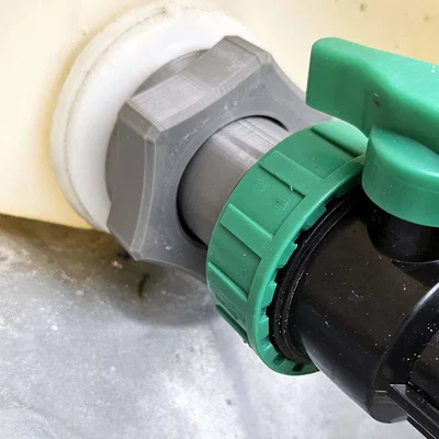 Náhrada IBC ventilu / Thay thế IBC valve