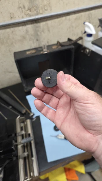 Chân máy đánh chữ Tip-Tip (Tip-Tip Typewriter Feet) - Image 3