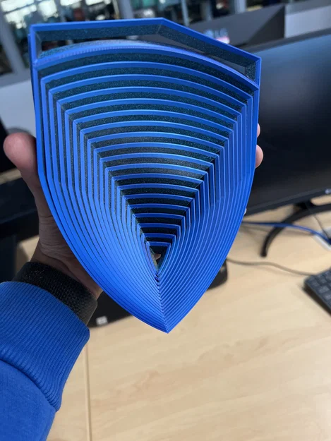 Fidget Print-In-Place dạng telescoping logo Ferrari - Image 1
