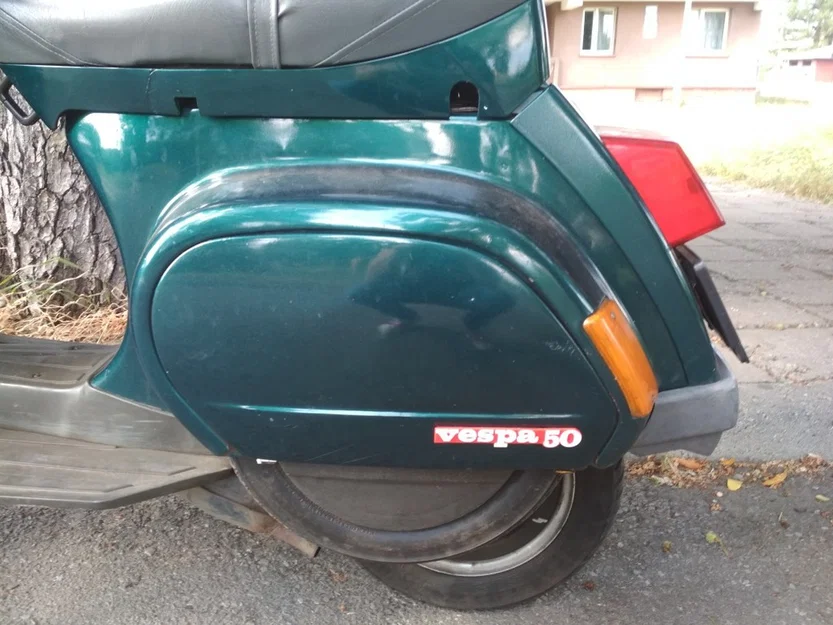 Bộ tem logo hông xe Vespa PK XL2 (3 phiên bản in 3D) - Image 1