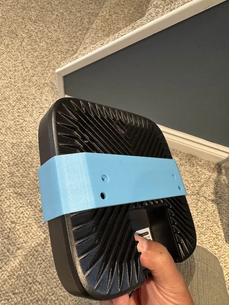 Giá treo tường bắt vít cho Helium Mobile Indoor Hotspot - Image 5