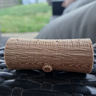 Khúc Gỗ Chất Lượng Cao (High Quality Log)