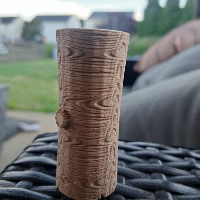 Khúc Gỗ Chất Lượng Cao (High Quality Log)