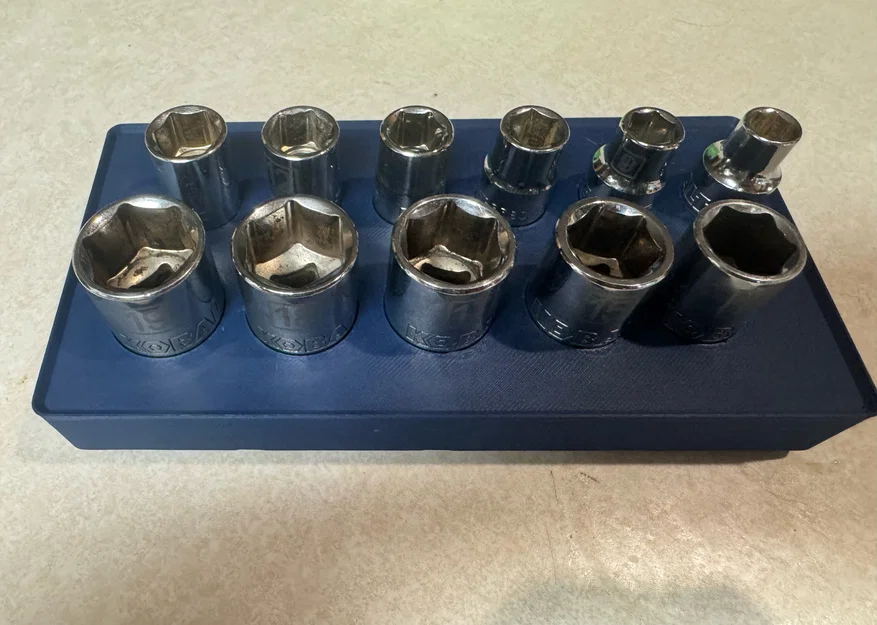 Khay đựng bộ đầu tuýp 11 chi tiết Kobalt hệ Gridfinity - Image 1