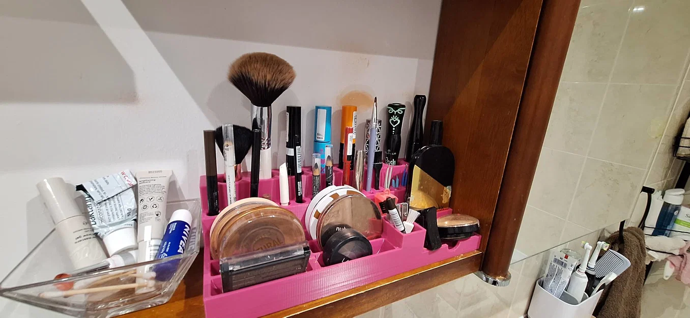 Kệ đựng đồ trang điểm cỡ lớn (Large Makeup organiser) - Image 1