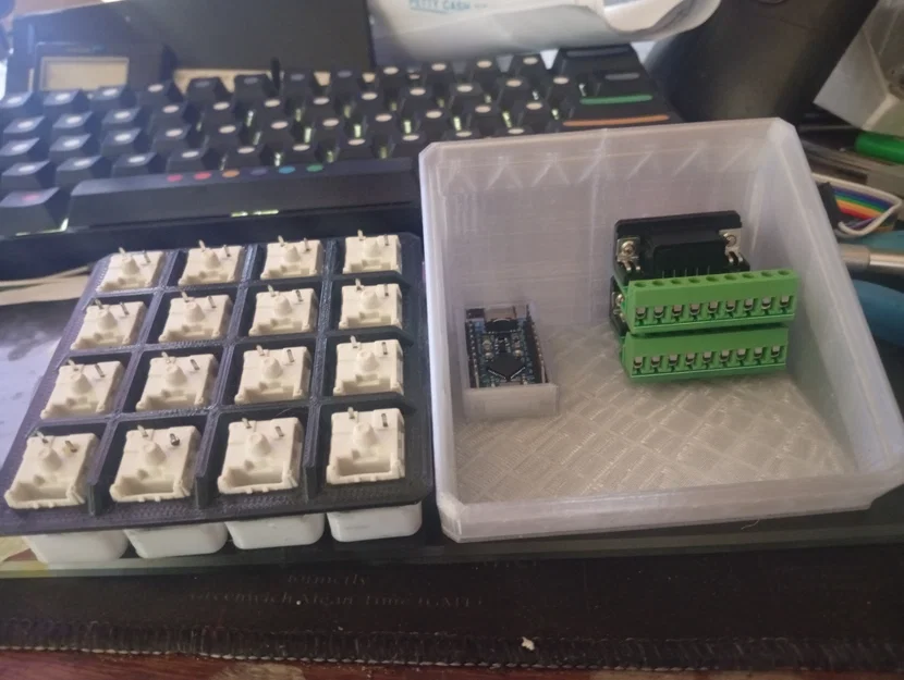 Adapter G27 và button box 4x4 (g27 adaptor and 4x4 button box) - Image 2