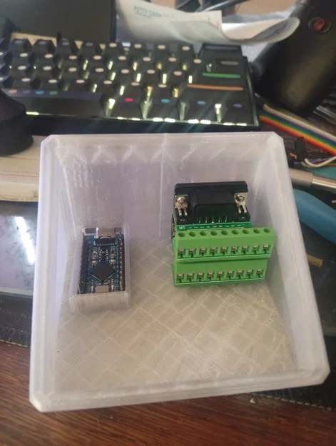 Adapter G27 và button box 4x4 (g27 adaptor and 4x4 button box) - Image 4