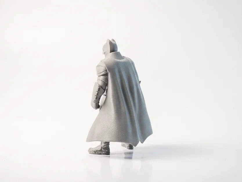 Tượng Batman Caped Crusader DC Comics 3D Printable (STL) | Mẫu Figure In 3D - Image 3