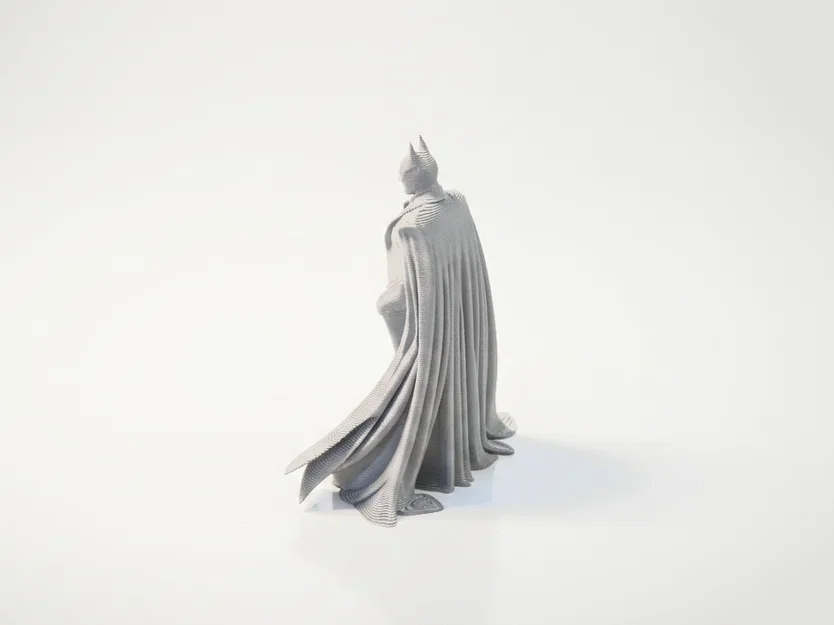 Tượng Batman Caped Crusader DC Comics - Mẫu 3D Printable (STL) - Image 2
