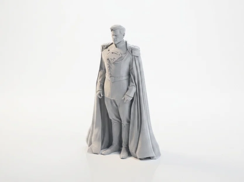 Tượng Royal Superman DC Comics – Mẫu 3D Printable (STL) - Image 3
