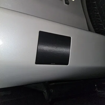Nắp đậy cản sau cho Mitsubishi Pajero IO (Pinin H76W) in 3D