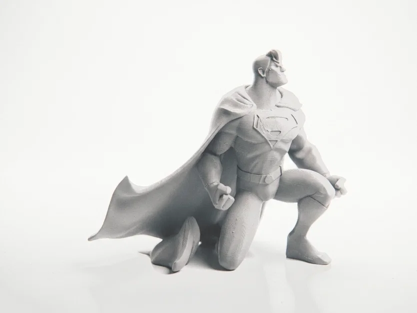 Tượng Superman Quỳ Gối DC Comics – STL 3D Printable - Image 1
