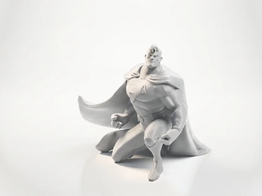 Tượng Superman Quỳ Gối DC Comics – STL 3D Printable - Image 3
