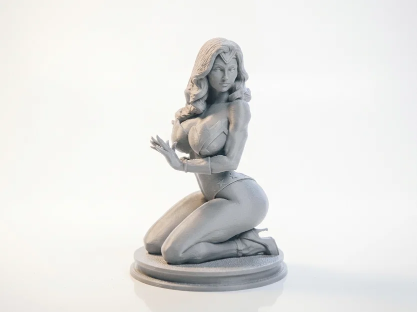 Tượng Wonder Woman DC Comics Collectible – Mô hình 3D Printable (STL) - Image 3