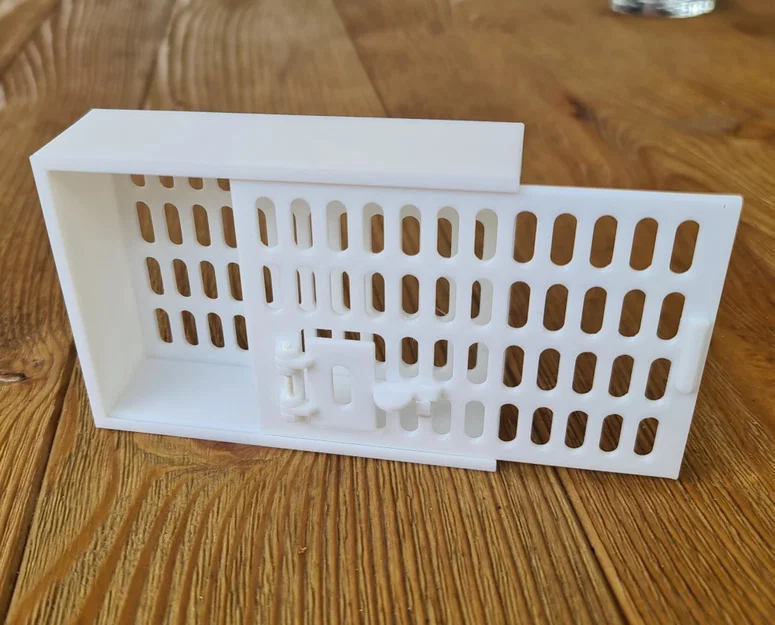 Lồng nhốt ong chúa diệt ve Varroa (Cage for queen bee - Käfig für Bienenkönigin) - Image 3