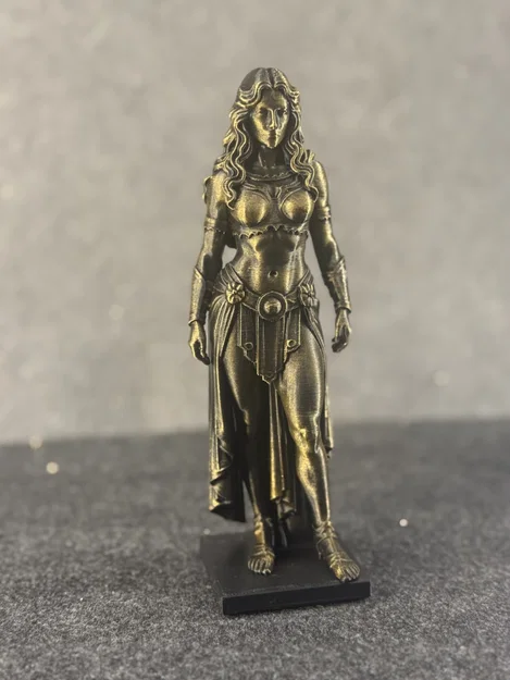 Guerriera Ancestrale – Tượng nữ chiến binh fantasy in 3D - Image 1