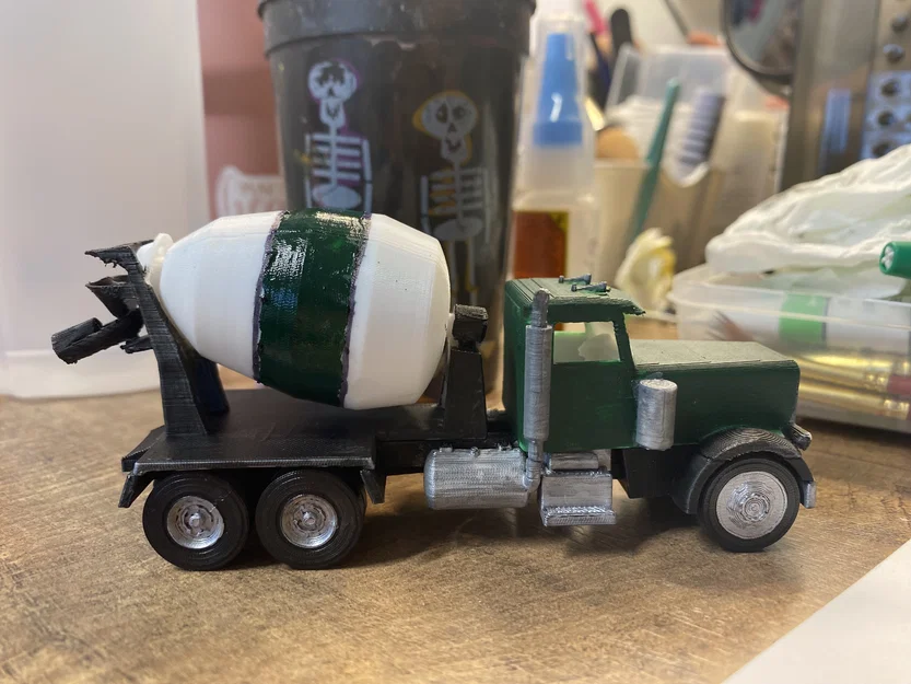 Xe bồn trộn bê tông tỉ lệ 1:64 - Image 7