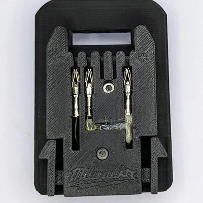 Adapter pin Dewalt sang dụng cụ Milwaukee (Dewalt Battery to Milwaukee Tools adaptor)
