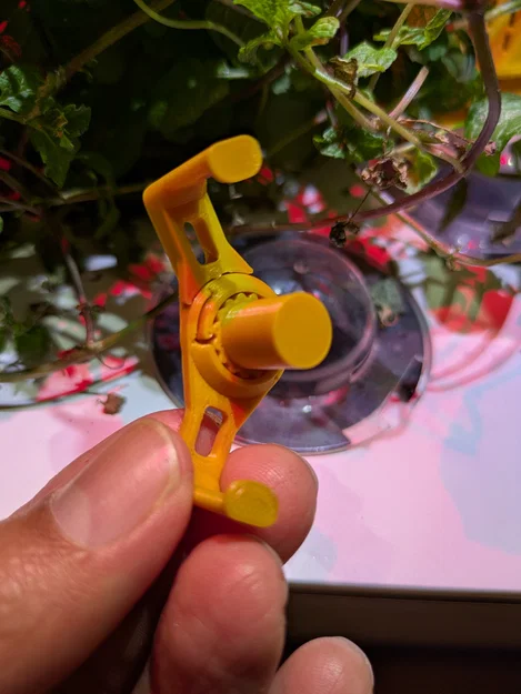 Jolly Joint LST Clip - Image 4