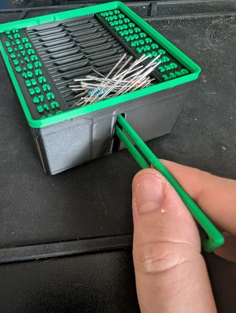 Hộp điện trở Gridfinity kiểu Ridge (Gridfinity Ridge Style Resistor Bin) - Image 2