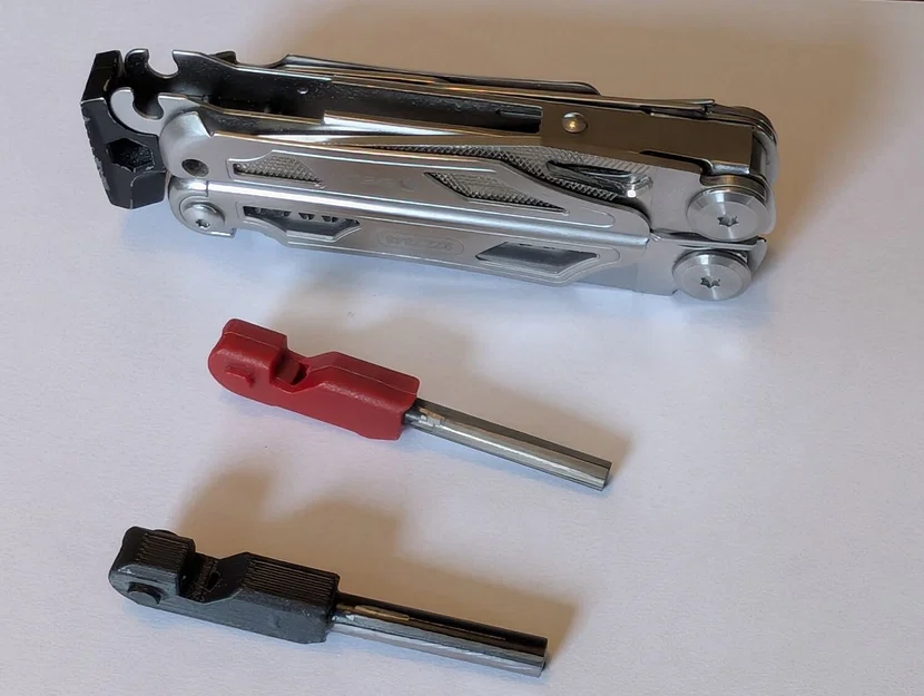 Giá giữ ferro rod kèm còi cho multitool Bibury 2038B - Image 2