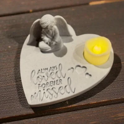 Tượng tưởng niệm bé trai thiên thần – Always Loved, Forever Missed
