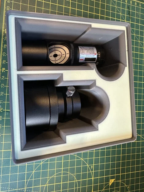 Khay in 3D Gridfinity cho máy căn chỉnh Laser (Laser Collimator Holder) - Image 1