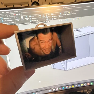 Đồ trang trí Giáng Sinh John McClane Die Hard “Yeppee-Ki-Yay”