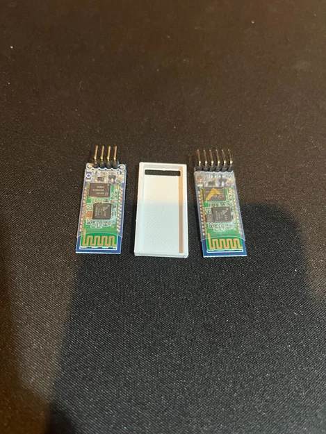 Tấm đế bảo vệ (Backplate) cho Module Bluetooth HC-05/HC-06 - Image 1