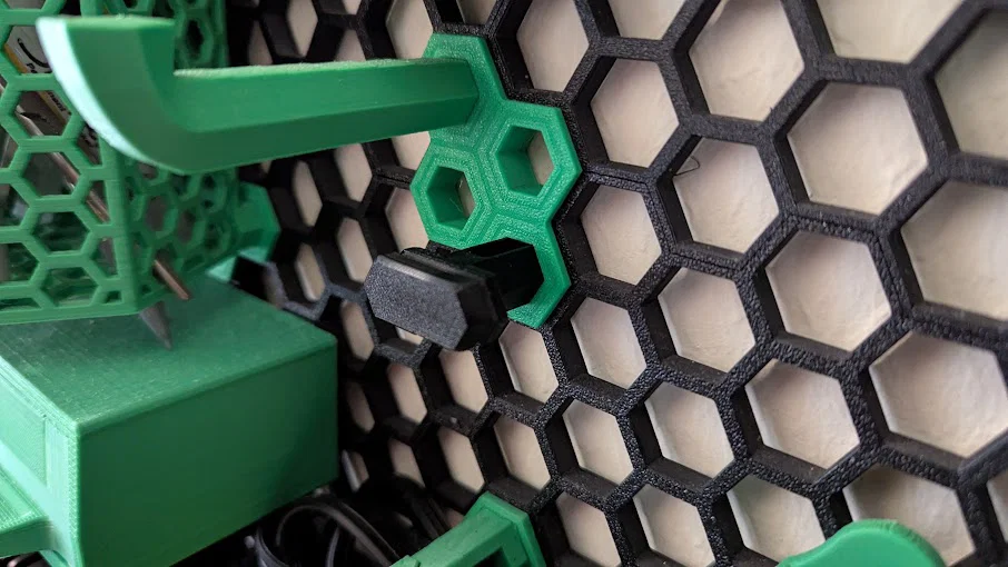 Thêm Một Dụng Cụ Tháo Insert cho Honeycomb Storage Wall - Image 1