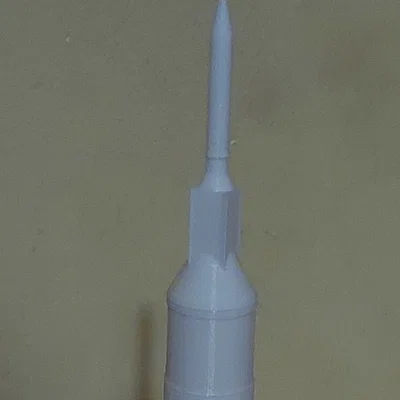 Tên lửa Saturn V (Saturn 5 Rocket) của NASA – mô hình tùy biến