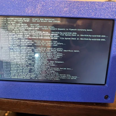 Vỏ và Chân đế cho Màn hình Raspberry Pi 7 Inch HAMTYSAN