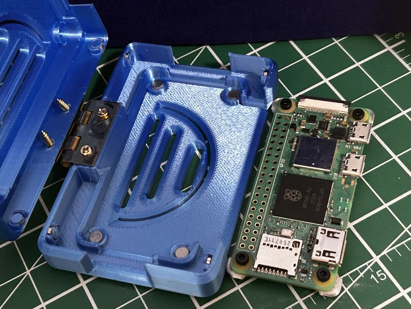 Vỏ hộp Ground Zero cho Pi Zero 2W có bản lề V1 - Image 2