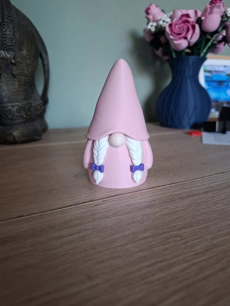 Cô nàng Gnome Pastel ngọt ngào - Image 1