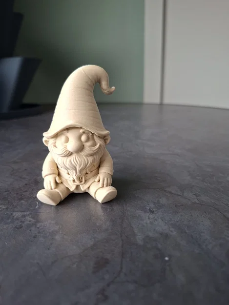 Chú Lùn Gnome Nhỏ Nhắn Đáng Yêu - Image 1