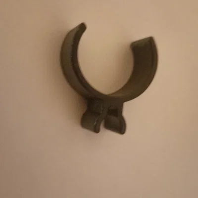 Kẹp giữ bút chì gắn kèn Tuba (Stifthalter für Tuba)