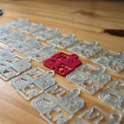 Móc khóa thiết kế VLČR - Phụ kiện in 3D nhỏ gọn, ý nghĩa