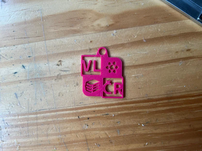 Móc khóa thiết kế VLČR - Phụ kiện in 3D nhỏ gọn, ý nghĩa - Image 3