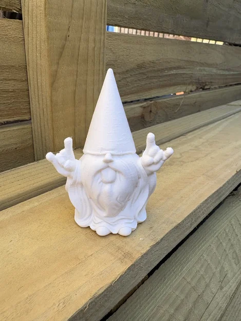 Mô hình chú lùn Hippy Gnome vui nhộn - Image 1