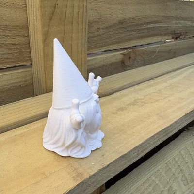 Mô hình chú lùn Hippy Gnome vui nhộn
