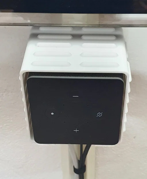 Giá treo tường kèm tấm tản nhiệt cho Amazon Fire TV Cube - Image 3