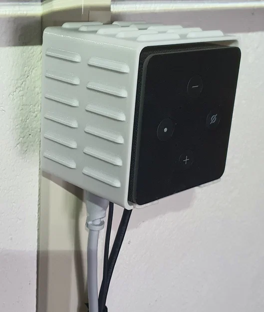 Giá treo tường kèm tấm tản nhiệt cho Amazon Fire TV Cube - Image 4