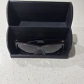 Giá đỡ mắt kính 3D tiện lợi - Giải pháp sắp xếp bàn làm việc gọn gàng - Thumbnail 1