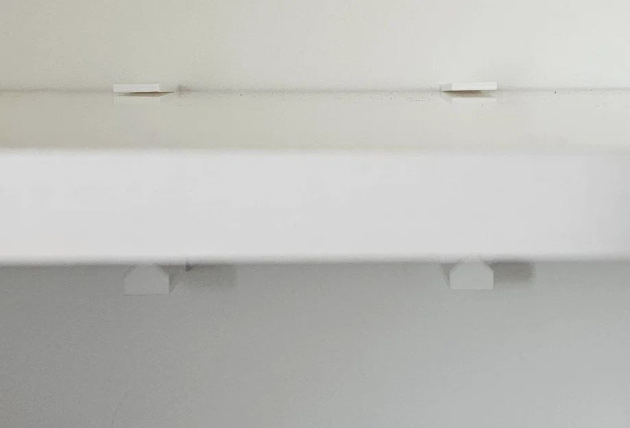 Giá treo ổ cắm điện (Power Strip Holder) tối ưu cho kệ 16mm-19mm - Image 4