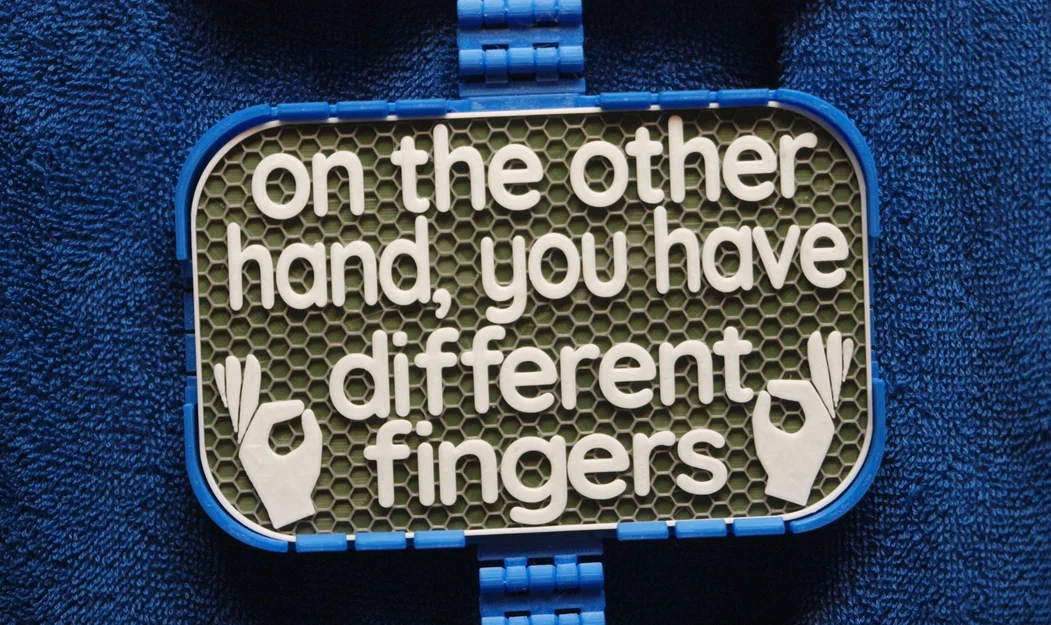 Bảng hiệu "On the Other Hand sign" - Image 1
