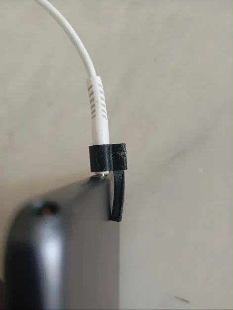 Đầu cố định cáp sạc (Charger cable fix) - Image 4