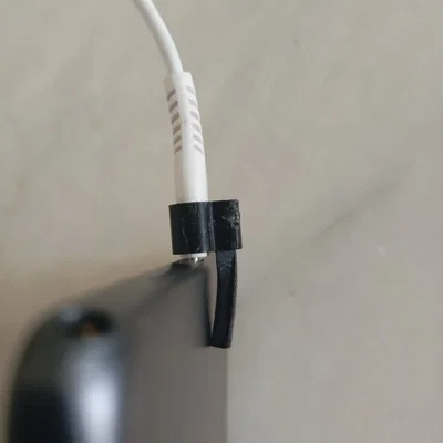 Đầu cố định cáp sạc (Charger cable fix)