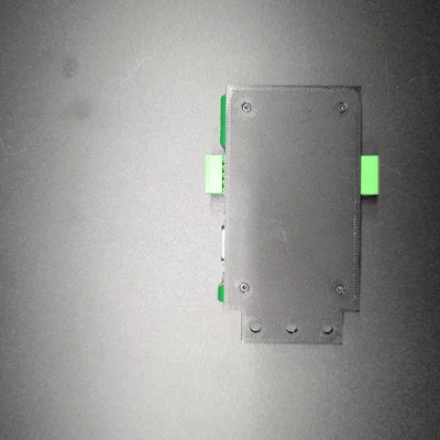 Giá gắn tủ rack cho Komodo CAN Duo